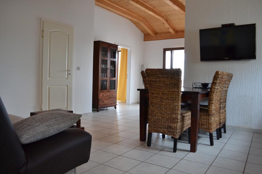 Villa I Karma Tisno Zewnętrze zdjęcie